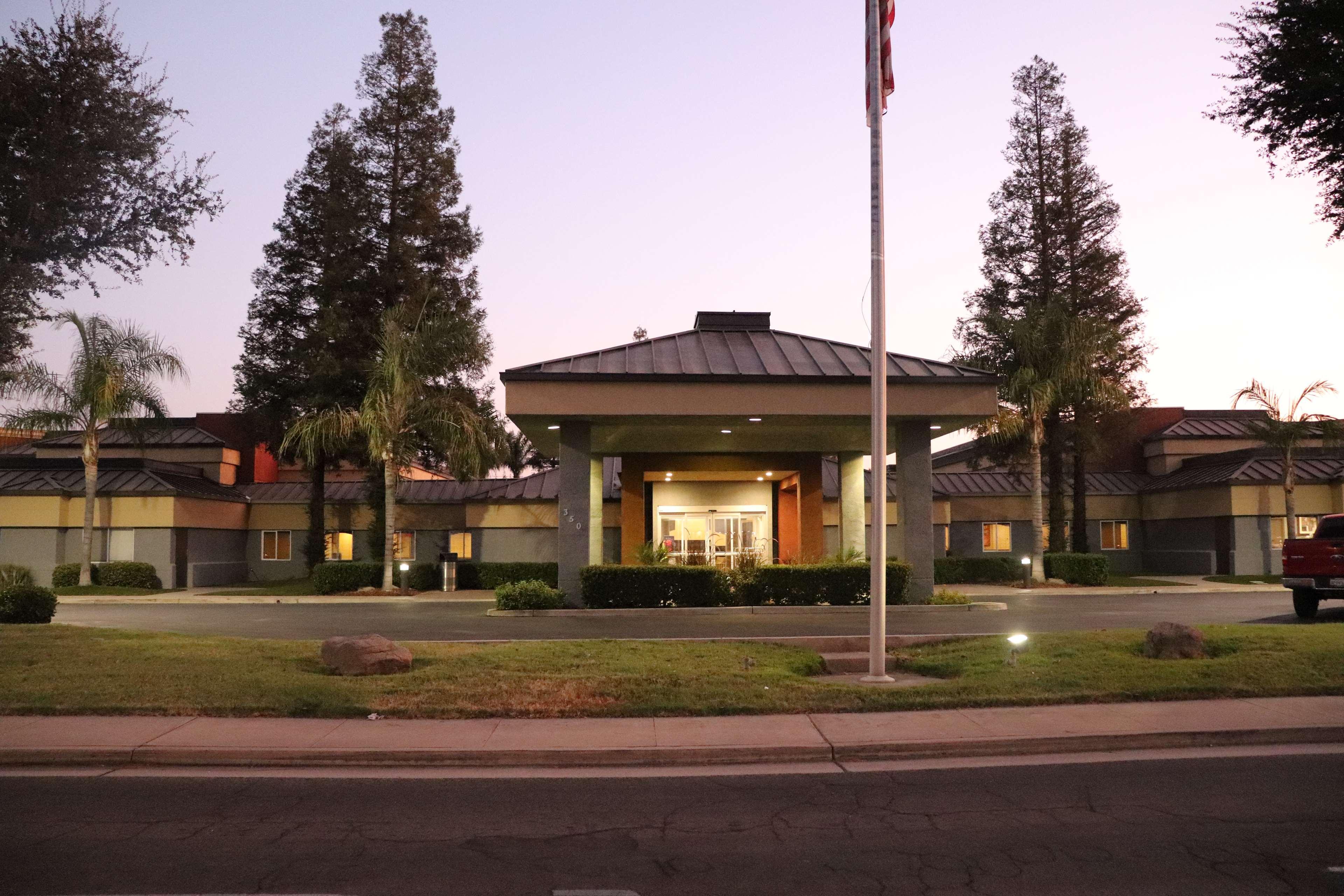 Best Western Porterville Inn Buitenkant foto
