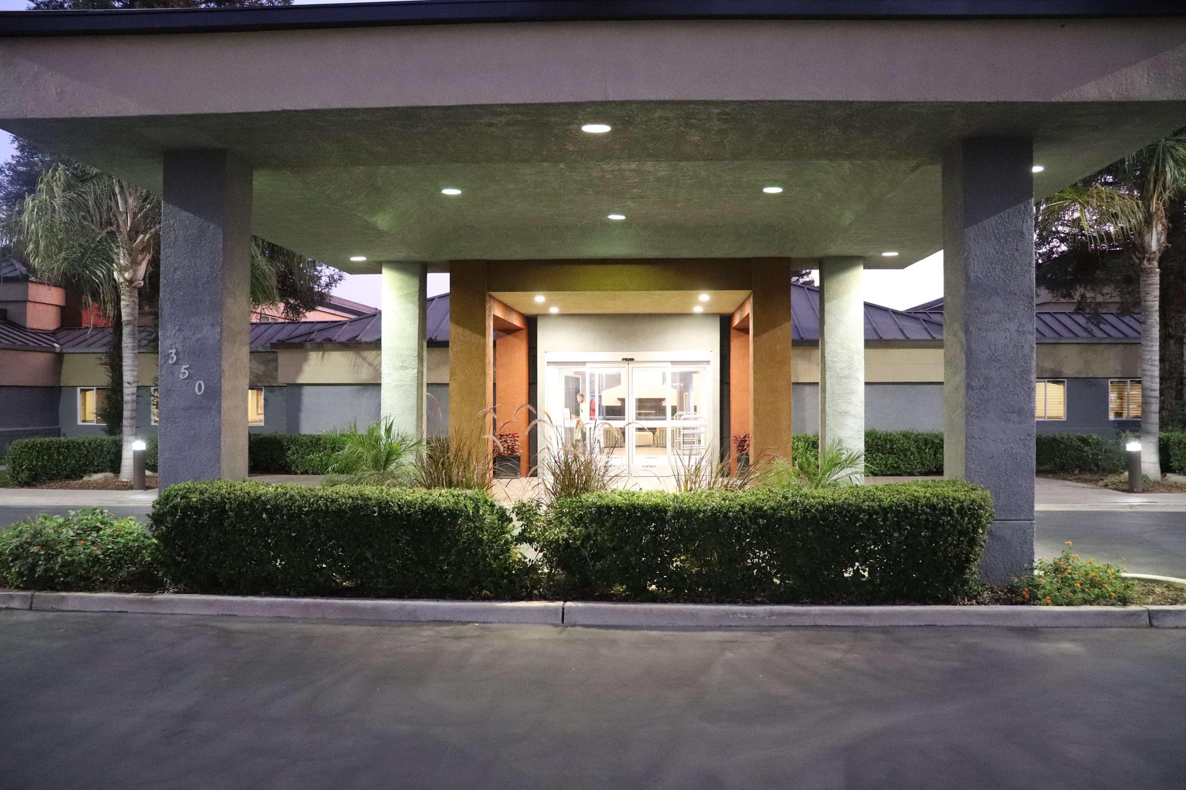 Best Western Porterville Inn Buitenkant foto