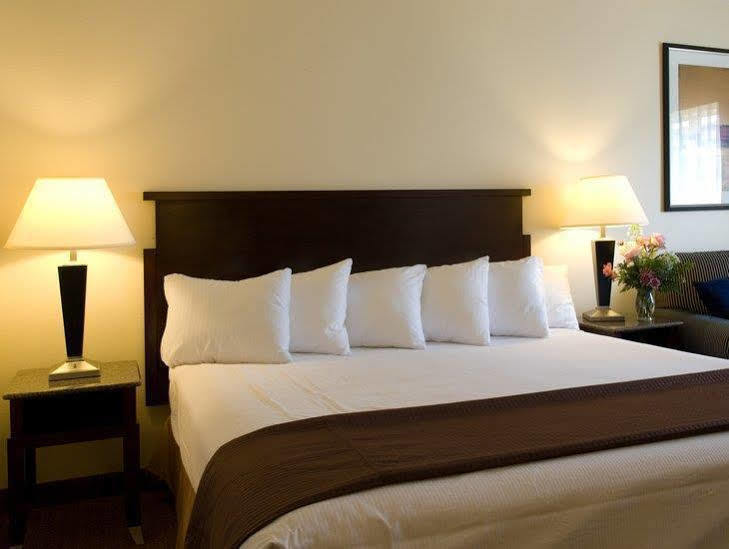 Best Western Porterville Inn Buitenkant foto